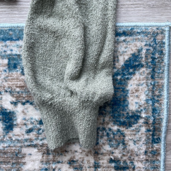 Sunday Best Carmen Cardigan - Picture 2 of 6